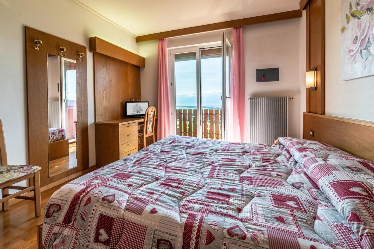Albergo Bucaneve Malosco Esterno foto